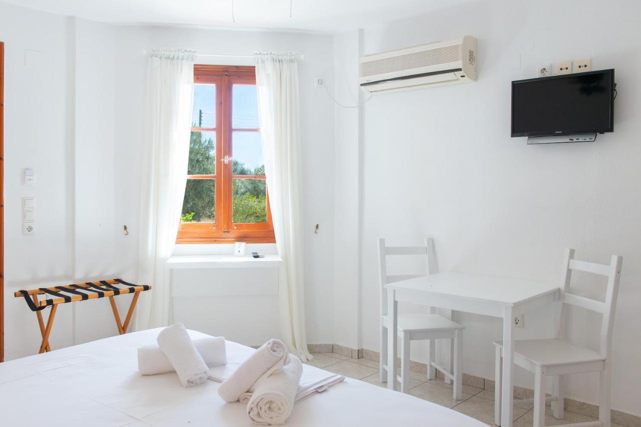 Blue Fish Apartamento Platis Gialos  Exterior foto
